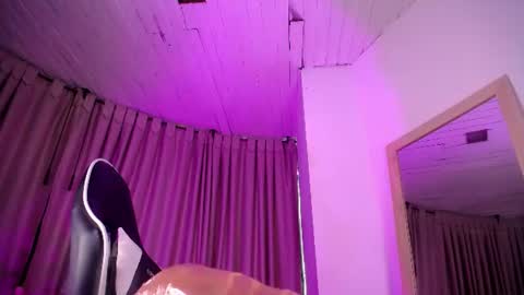 tamararosses online show from 07/24/26, 02:04