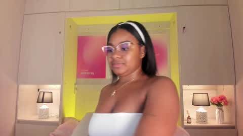 Snapshot of tamarazaki chatting on 02/05/26, 07:51 Tami online show from 02/05/26, 07:51