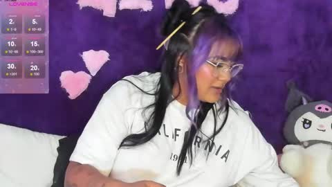 Snapshot of tami_doll9 chatting on 11/15/25, 08:22 TAMI online show from 11/15/25, 08:22