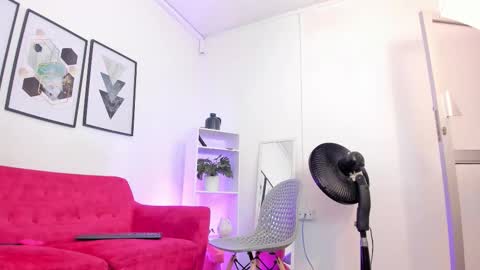 Tami Baby online show from 02/03/26, 06:51