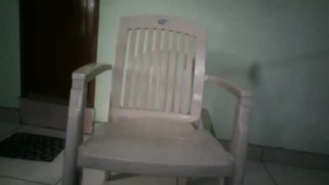 Snapshot of tamilboy5080 chatting on 12/15/25, 09:24 tamilboy5080 online show from 12/15/25, 09:24