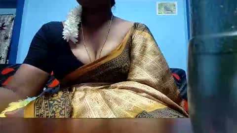 Snapshot of tamilmadhi520 chatting on 02/02/26, 06:06 tamilmadhi520 online show from 02/02/26, 06:06