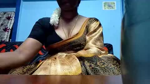 Snapshot of tamilmadhi520 chatting on 02/09/26, 05:50 tamilmadhi520 online show from 02/09/26, 05:50