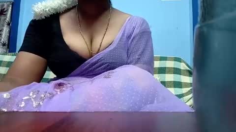 Snapshot of tamilmadhi520 chatting on 07/12/26, 06:15 tamilmadhi520 online show from 07/12/26, 06:15