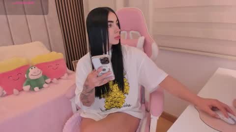 Tammy online show from 10/22/25, 06:07