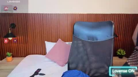 Snapshot of tammylynn45 chatting on 02/16/26, 06:15 Tammy Lynn online show from 02/16/26, 06:15