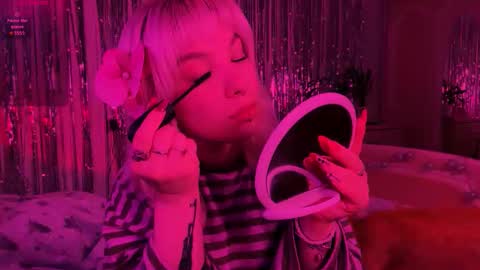 Lola online show from 01/09/26, 07:15