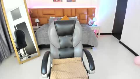 Tamy  online show from 02/21/26, 08:21