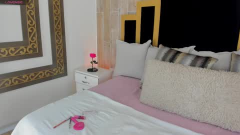 Tamy online show from 02/15/25, 07:50