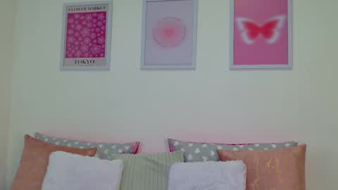 Snapshot of tamy_sweet01 chatting on 02/16/25, 12:41 tamy sweet01 online show from 02/16/25, 12:41