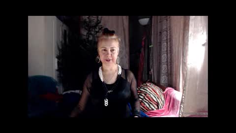 Snapshot of tanganiika chatting on 01/17/25, 08:33 Milena online show from 01/17/25, 08:33