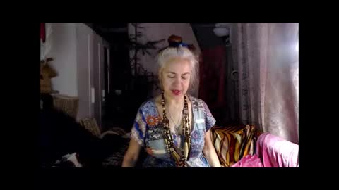 Snapshot of tanganiika chatting on 09/21/25, 03:13 Milena online show from 09/21/25, 03:13