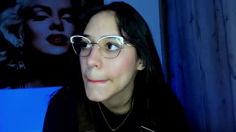 tania06 online show from 10/02/25, 01:18