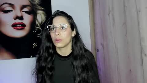 tania06 online show from 10/11/25, 01:20