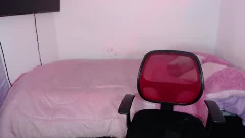 Tania online show from 02/15/25, 08:54