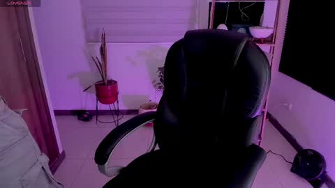 Tania Velvet online show from 04/19/26, 02:55