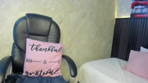 Tanisha online show from 03/07/26, 12:18