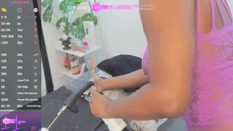 Tanisha online show from 02/09/25, 06:22