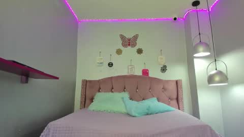 TANIT ANGELS online show from 02/28/25, 11:03