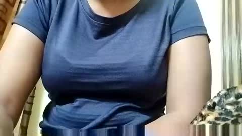 Snapshot of taniya_roy4628 chatting on 03/03/26, 03:29 taniya_roy4628 online show from 03/03/26, 03:29