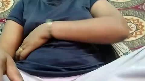 taniya_roy4628 online show from 06/08/26, 04:46