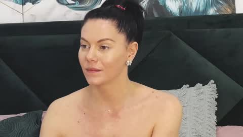 Snapshot of taniyagrey chatting on 01/30/25, 10:19 tanyaGrey online show from 01/30/25, 10:19