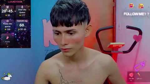 Snapshot of tanjiro_cute chatting on 06/11/26, 05:27 Andres online show from 06/11/26, 05:27