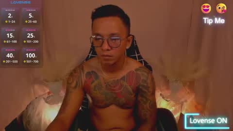 Snapshot of tannedskinmatty chatting on 12/06/24, 06:50 Matty online show from 12/06/24, 06:50