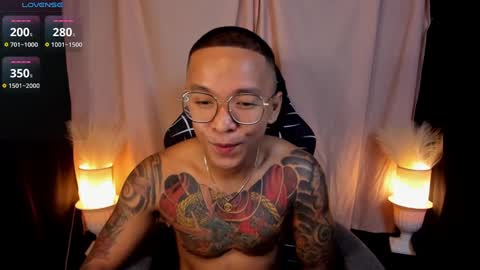 Snapshot of tannedskinmatty chatting on 02/02/25, 11:21 Matty online show from 02/02/25, 11:21