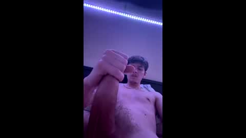 Snapshot of tannergrow chatting on 05/31/26, 07:26 tannergrow online show from 05/31/26, 07:26