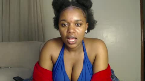 Snapshot of tannia004 chatting on 07/31/26, 08:41 tania online show from 07/31/26, 08:41
