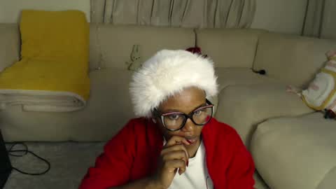 Snapshot of tannia004 chatting on 08/03/26, 01:04 tania online show from 08/03/26, 01:04