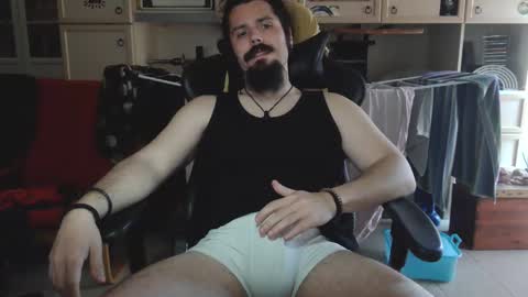 Snapshot of tantra_man_yogi chatting on 05/22/26, 10:43 Tantra Man Yogi online show from 05/22/26, 10:43