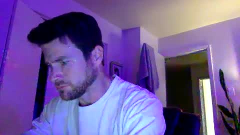 Snapshot of tantrichealing chatting on 01/07/25, 12:55 Dr. Love online show from 01/07/25, 12:55