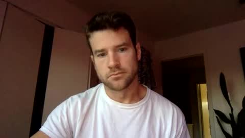Snapshot of tantrichealing chatting on 10/12/25, 12:59 Dr. Love online show from 10/12/25, 12:59