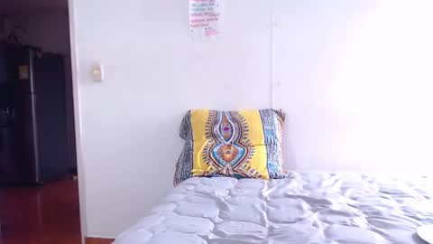 Angeline  Follow  online show from 02/23/25, 07:49