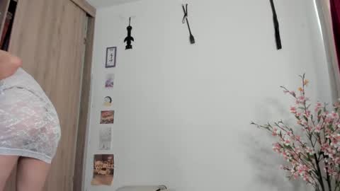 Snapshot of tanya_worldbondage chatting on 12/06/24, 08:07 tanya online show from 12/06/24, 08:07