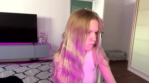 Snapshot of tanyaquartaro chatting on 02/20/26, 09:21 Alisa online show from 02/20/26, 09:21