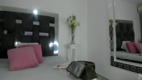 Tanya online show from 02/14/25, 12:36