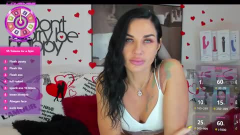 Snapshot of tara_bloss chatting on 02/14/25, 05:41 Tara online show from 02/14/25, 05:41