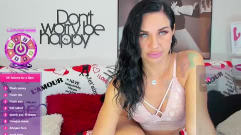Snapshot of tara_bloss chatting on 03/05/25, 02:46 Tara online show from 03/05/25, 02:46
