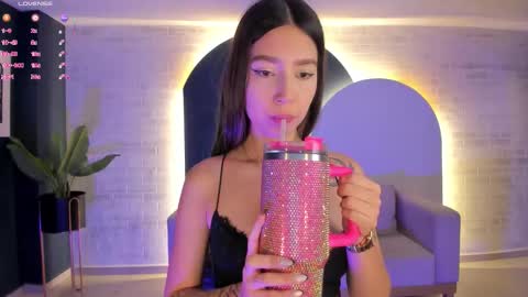 Tara Lawrence online show from 11/29/25, 04:15