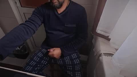 tarkan198 online show from 11/20/25, 07:52