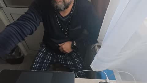 tarkan198 online show from 11/30/25, 07:12