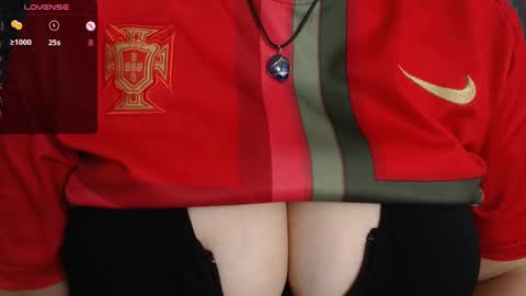 tarrant_ online show from 02/11/25, 02:14