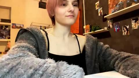 Snapshot of tarshagastley chatting on 03/04/26, 03:40 Sonya online show from 03/04/26, 03:40