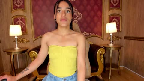 Snapshot of tash_blossom chatting on 11/21/25, 05:33 Call Me Tash ONLINE GTM -5 7001400 online show from 11/21/25, 05:33