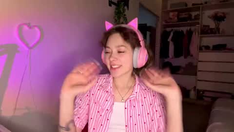 Darlin online show from 02/23/26, 10:07