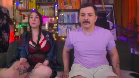 Vivian  Clark online show from 10/31/25, 05:36