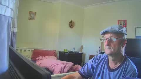 Tas online show from 09/27/25, 10:09